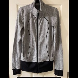 Lululemon In Stride Zip Up Jacket Grey Size 8